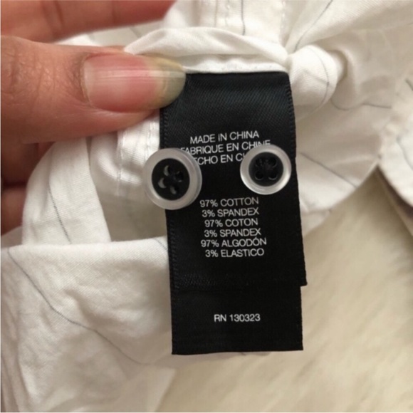 Kenneth Cole Pinstriped Buttondown - Picture 6 of 6